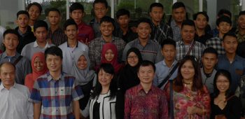 Image Wuling Motors Meresmikan Pusat Pendidikan dan Pelatihan Otomotif Indonesia – China di Karawang, Jawa Barat