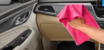 Image 5 Steps to Having a Clean Car and a Clean Mind