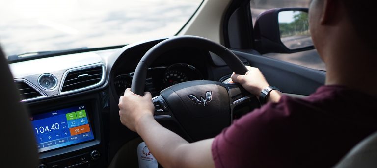 Image Tips on Staying Healthy while Driving