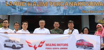 Image Wuling Motors Provides Goods For Lombok Disaster Victims