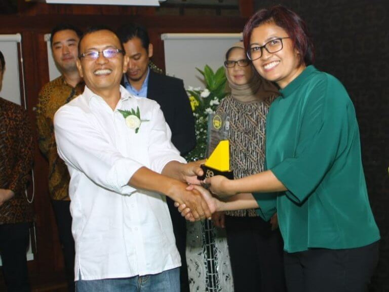 Image Wuling Raih Dua Penghargaan di Indonesian Car of The Year 2018