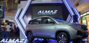 Image Wuling Introduces Almaz in Semarang