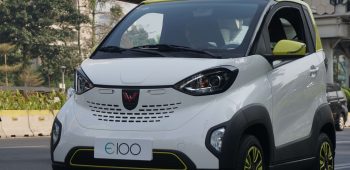 Image Wuling E100 Participates in Electric Vehicle Convoy IEMS 2019