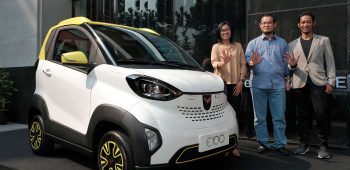 Image Wuling E200 dan E100 Tampil di Indonesia Electric Motors Show 2019