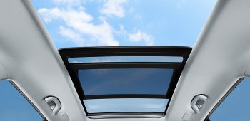 Image Tips Cara Membersihkan dan Merawat Sunroof Agar Awet