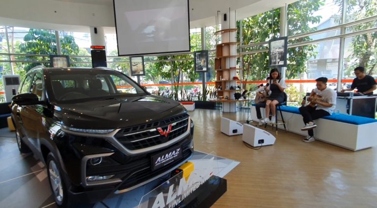 Image Wuling BLESS Perkenalkan Experience Center Kepada Masyarakat