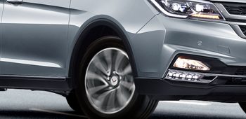 Image What Are The Differences Between ABS, EBD, ESC, And BA In Cars?