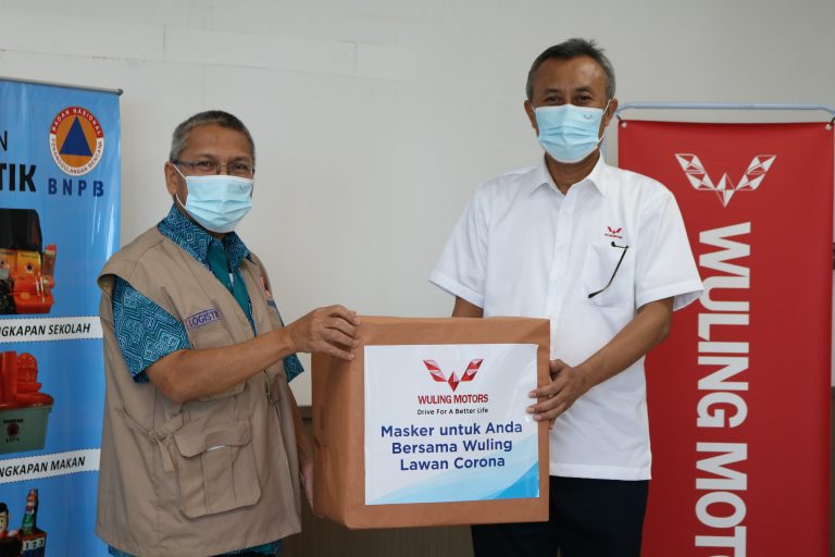 Image Wuling Serahkan 100,000 Masker Non Medis kepada Gugus Tugas Covid-19