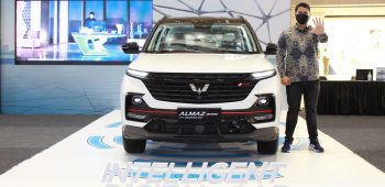 Image Wuling Almaz RS is Officially Launched in Surabaya