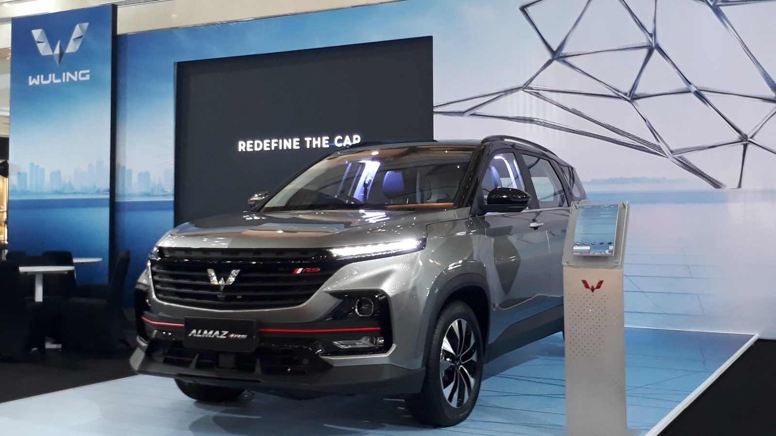 Image Wuling Almaz RS Mulai Dipasarkan di Yogyakarta