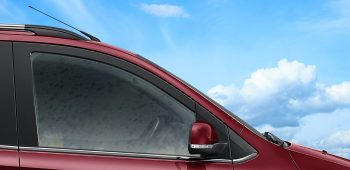 Image 4 Hal Ini Jadi Penyebab Kaca Mobil Berjamur