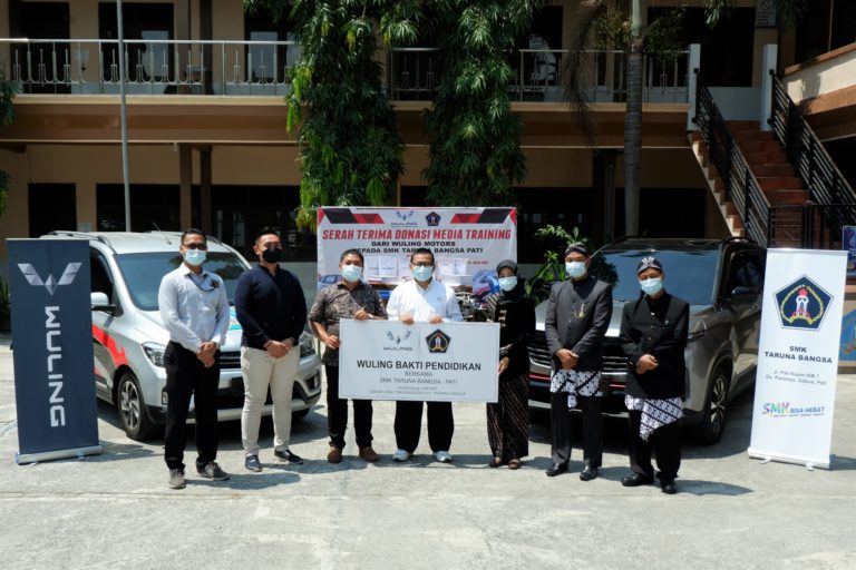 Image Program Wuling Bakti Pendidikan Resmi Dijalankan di SMK Taruna Bangsa – Pati