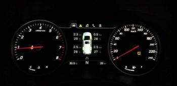 Image Odometer Mobil: Fungsi, Cara kerja dan Bedanya dengan Speedometer