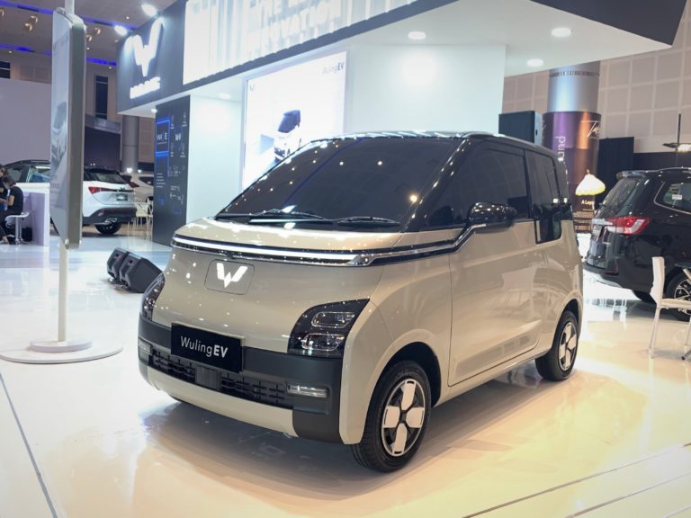 Image Wuling Shows the Exterior of Its Electric Vehicle at IIMS Surabaya 2022