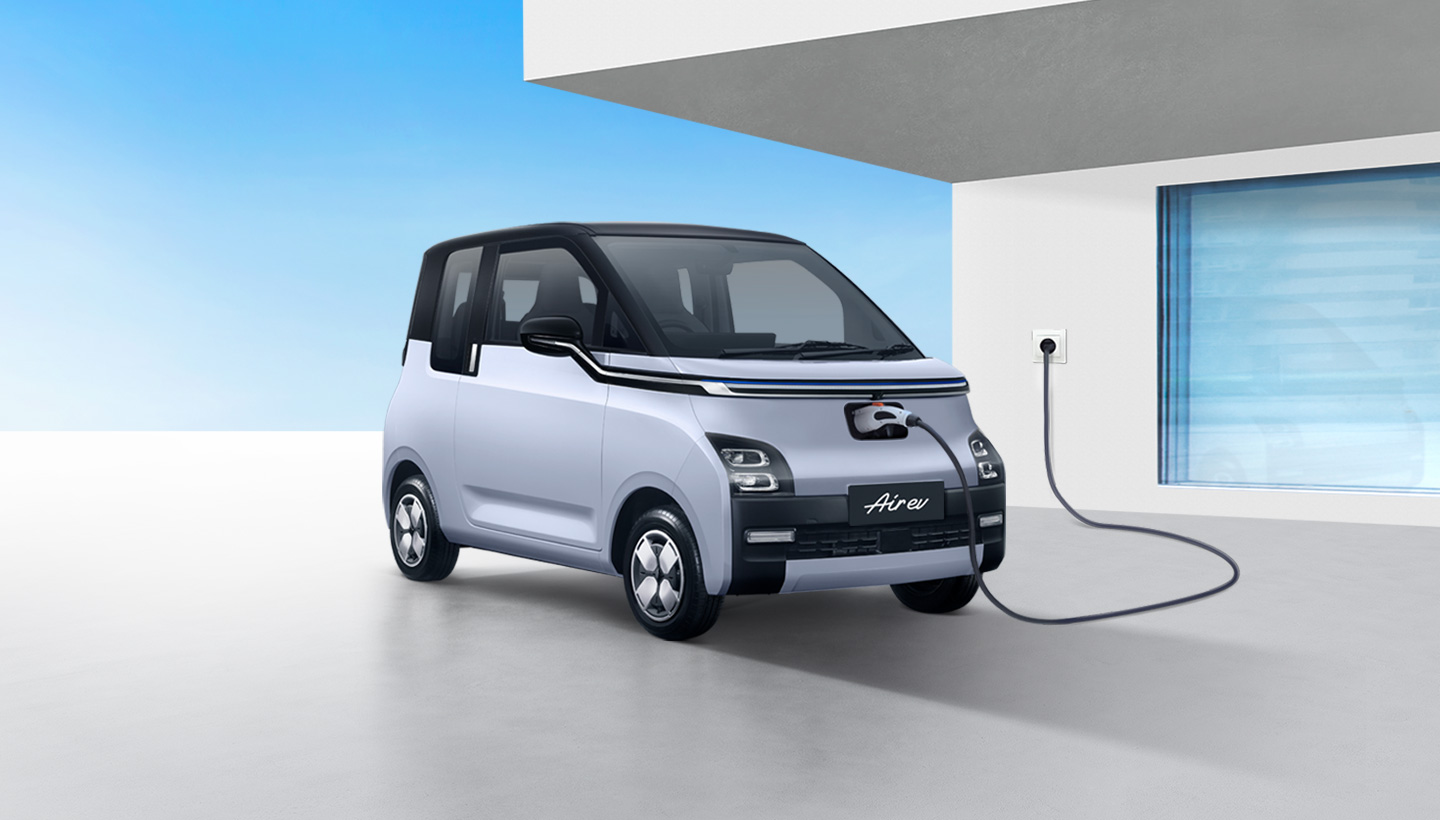 Image How to Charge an Electric Car