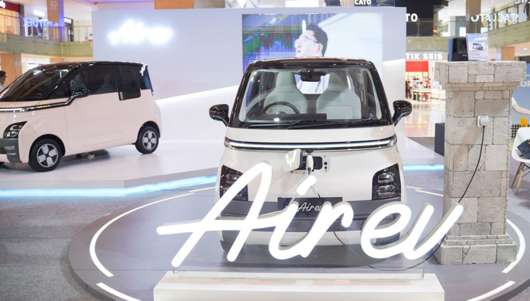 Image Wuling Resmi Pasarkan Kendaraan Listrik Pertamanya, Air ev, di Pulau Dewata