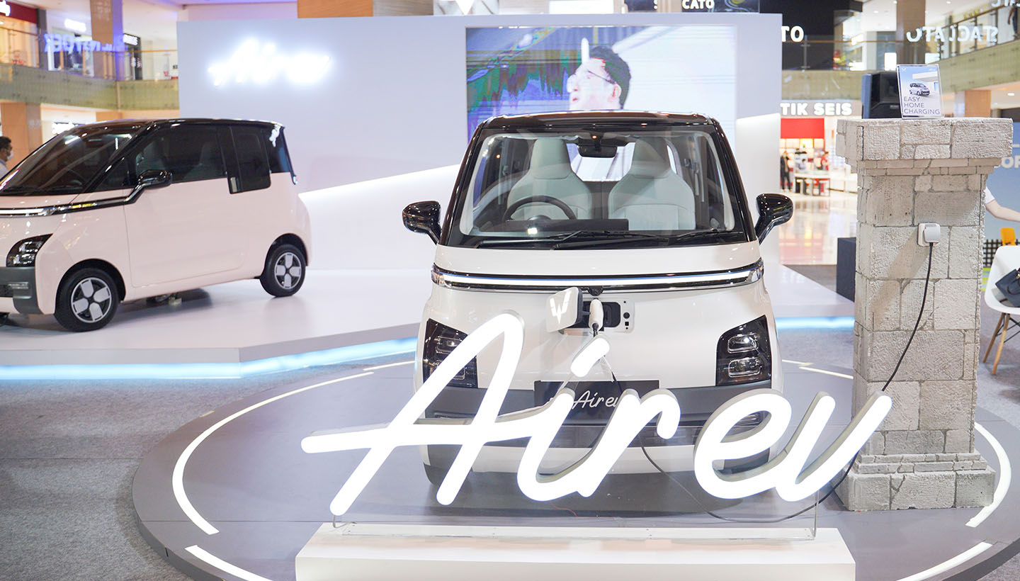 Wuling Officially Markets Its First Electric Vehicle, Air ev, in the