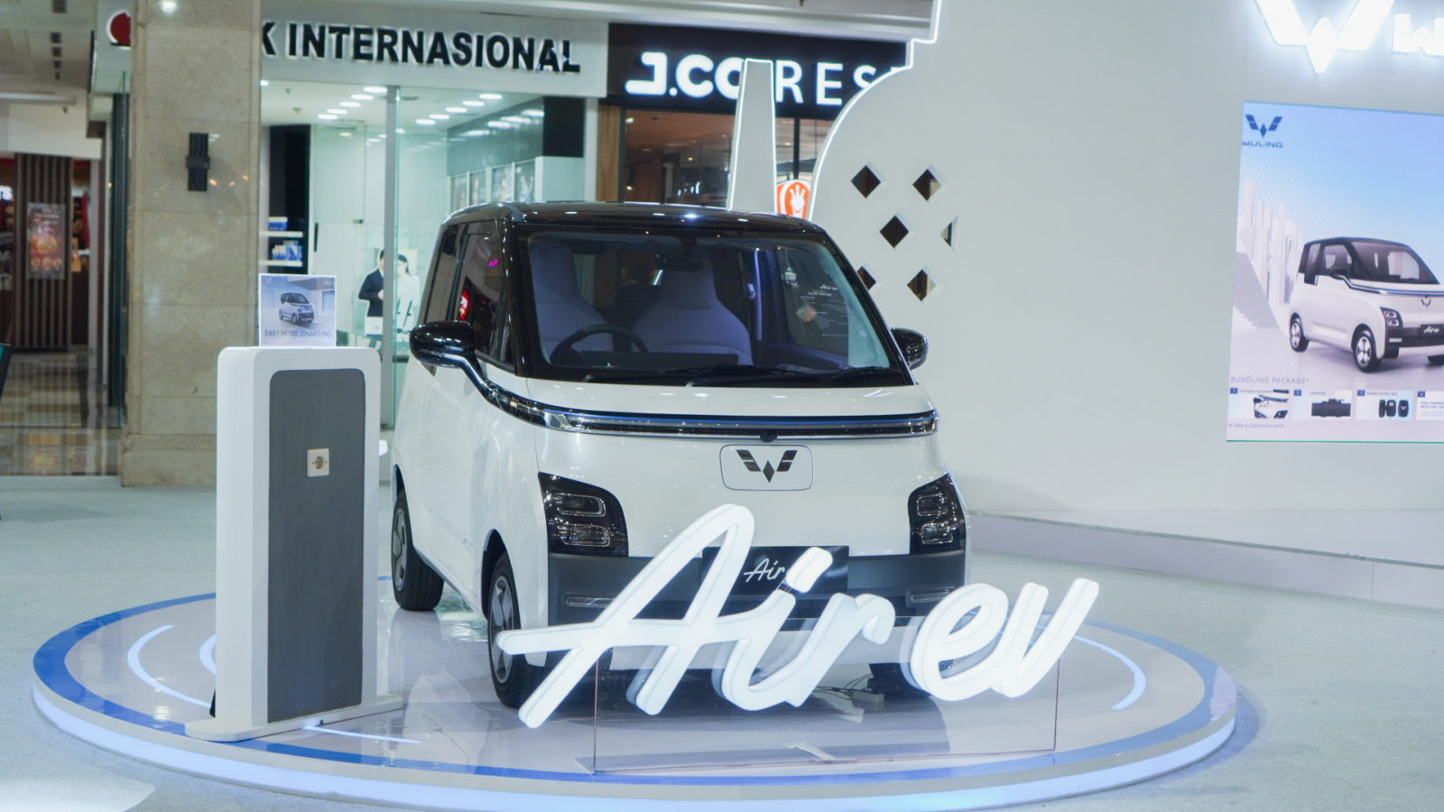 Image Wuling’s First Electric Car in Indonesia, Air ev, Officially Launched in Yogyakarta