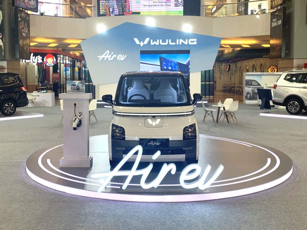 Wuling Resmi Memperkenalkan Kendaraan Listrik Pertamanya, Air Ev, Di ...