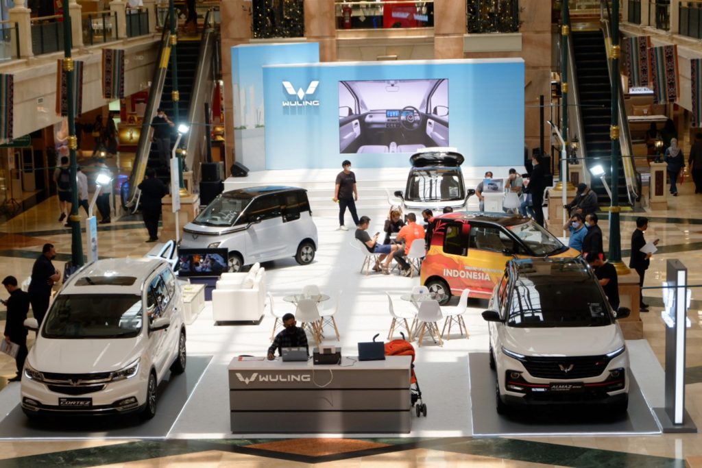 Wuling Air ev Menyapa Masyarakat Ibu Kota Jakarta di Mall Puri Indah Wuling Air ev Menyapa Masyarakat Ibu Kota Jakarta di Mall Puri Indah