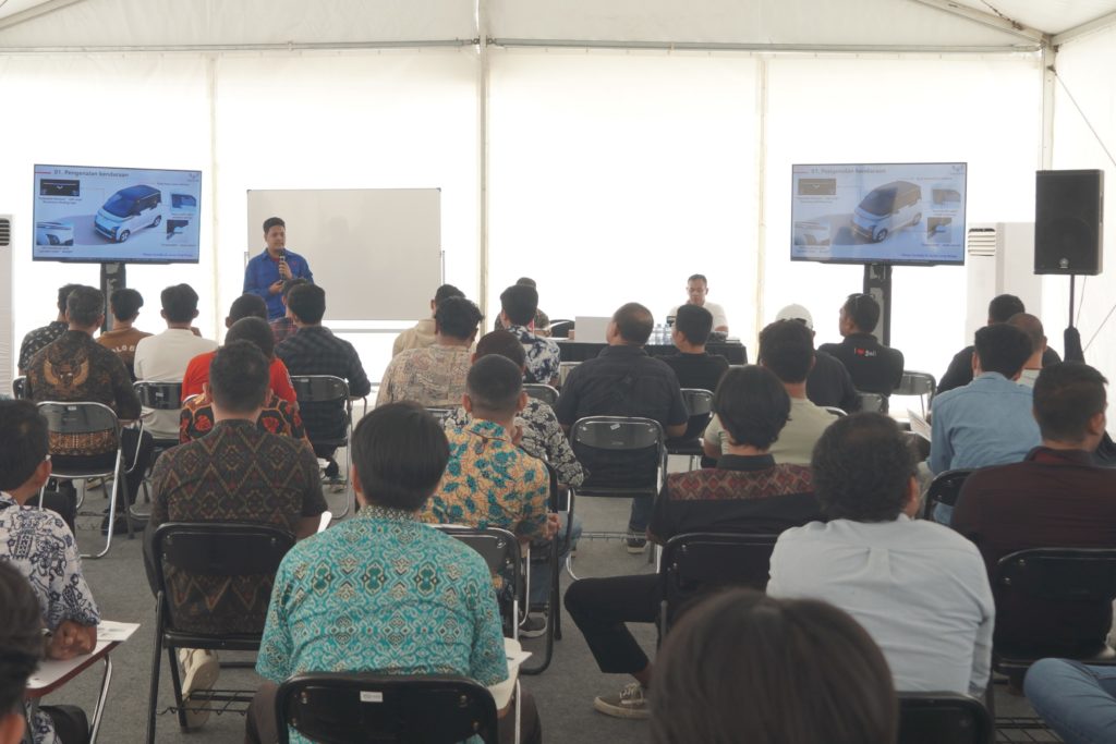 Wuling Provides Training for 300 Air ev Drivers to Support the G20 Summit Wuling Provides Training for 300 Air ev Drivers to Support the G20 Summit