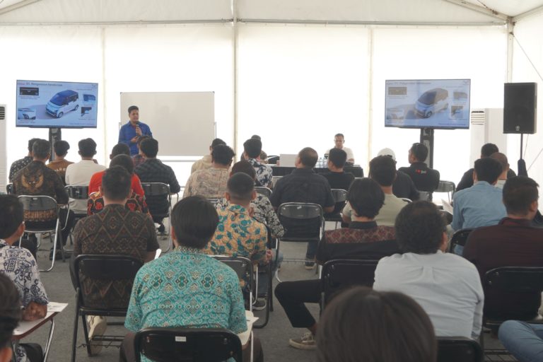 Image Wuling Provides Training for 300 Air ev Drivers to Support the G20 Summit