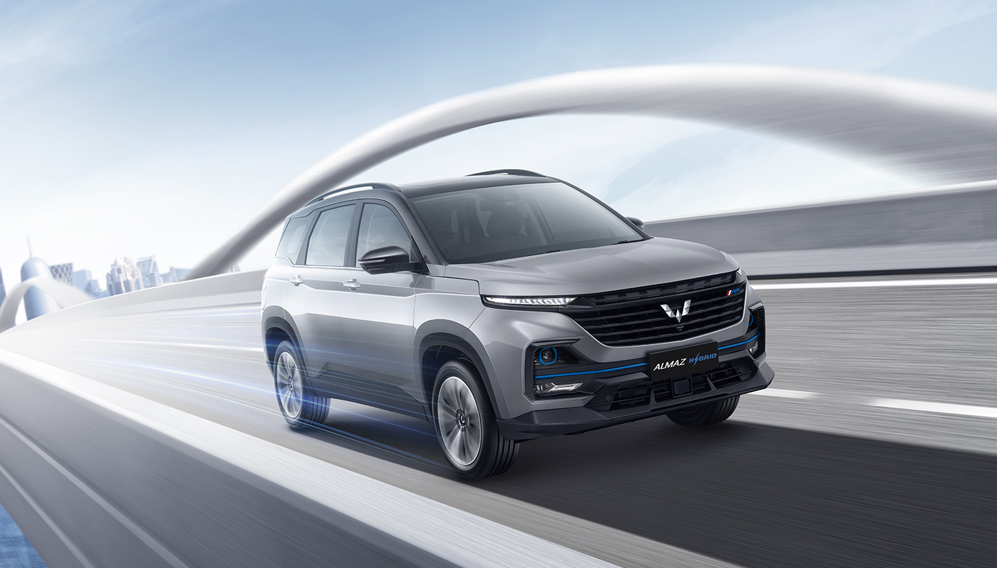 Image Wuling Almaz Hybrid Brings Exciting Performance and Various Modern Innovations