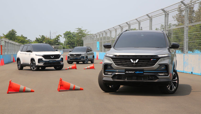 Image Wuling Ajak Rekan Media Nasional Merasakan Berkendara Bersama Almaz Hybrid
