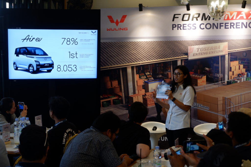 Tahun 2022 Jadi Langkah Wuling Di Segmen Elektrifikasi & Raih Penjualan Positif Tahun 2022 Jadi Langkah Wuling Di Segmen Elektrifikasi & Raih Penjualan Positif