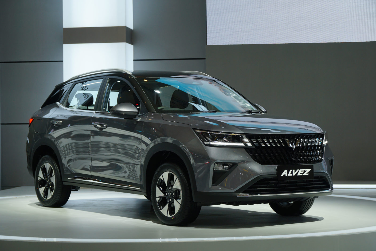 Image Wuling Alvez, A Compact SUV with Various Modern Innovations