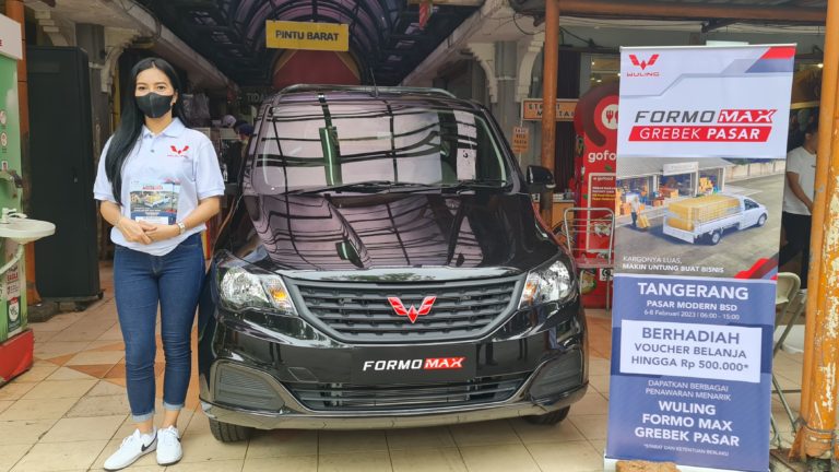 Image Wuling Formo Max, Pick-Up ‘Enteng Bikin Untung’ Greets The People of Tangerang