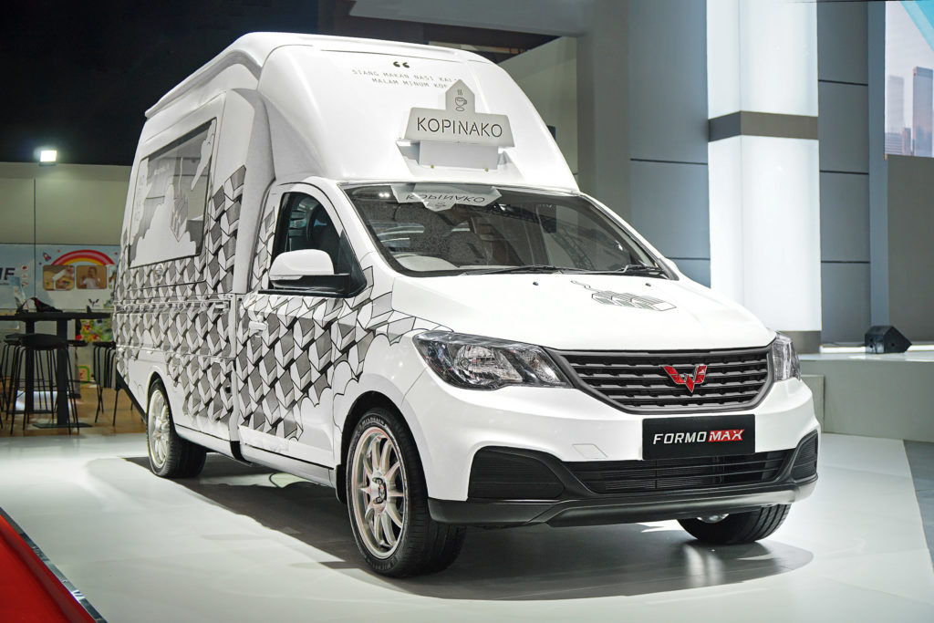 Wuling Collaborates with Kopi Nako, Formo Max Becomes a Mobile Cafe at IIMS 2023 Wuling Collaborates with Kopi Nako, Formo Max Becomes a Mobile Cafe at IIMS 2023