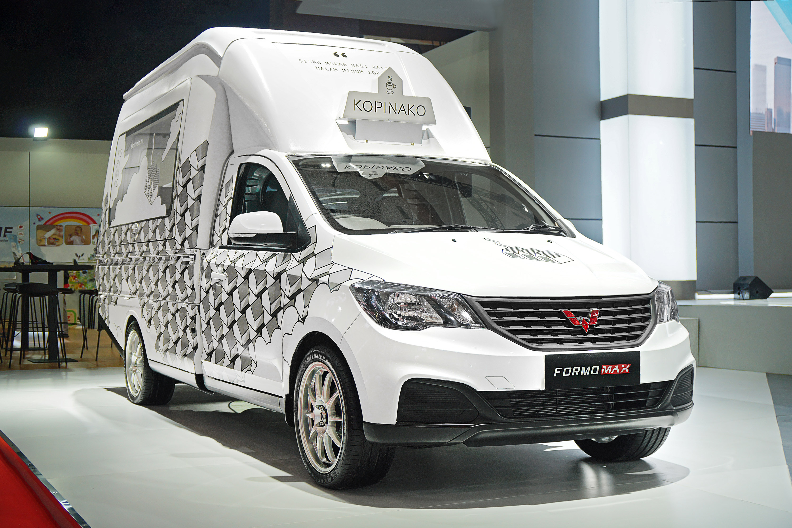 Image Wuling Collaborates with Kopi Nako, Formo Max Becomes a Mobile Cafe at IIMS 2023