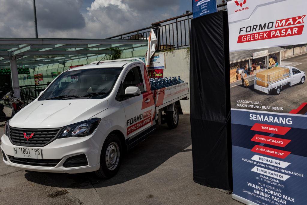Wuling Officially Launches Formo Max to Support the Local Businesses in Central Java & Yogyakarta Wuling Officially Launches Formo Max to Support the Local Businesses in Central Java & Yogyakarta