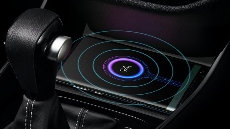 Image Teknologi Wireless Charging Agar Nyaman Berkendara di Mobil