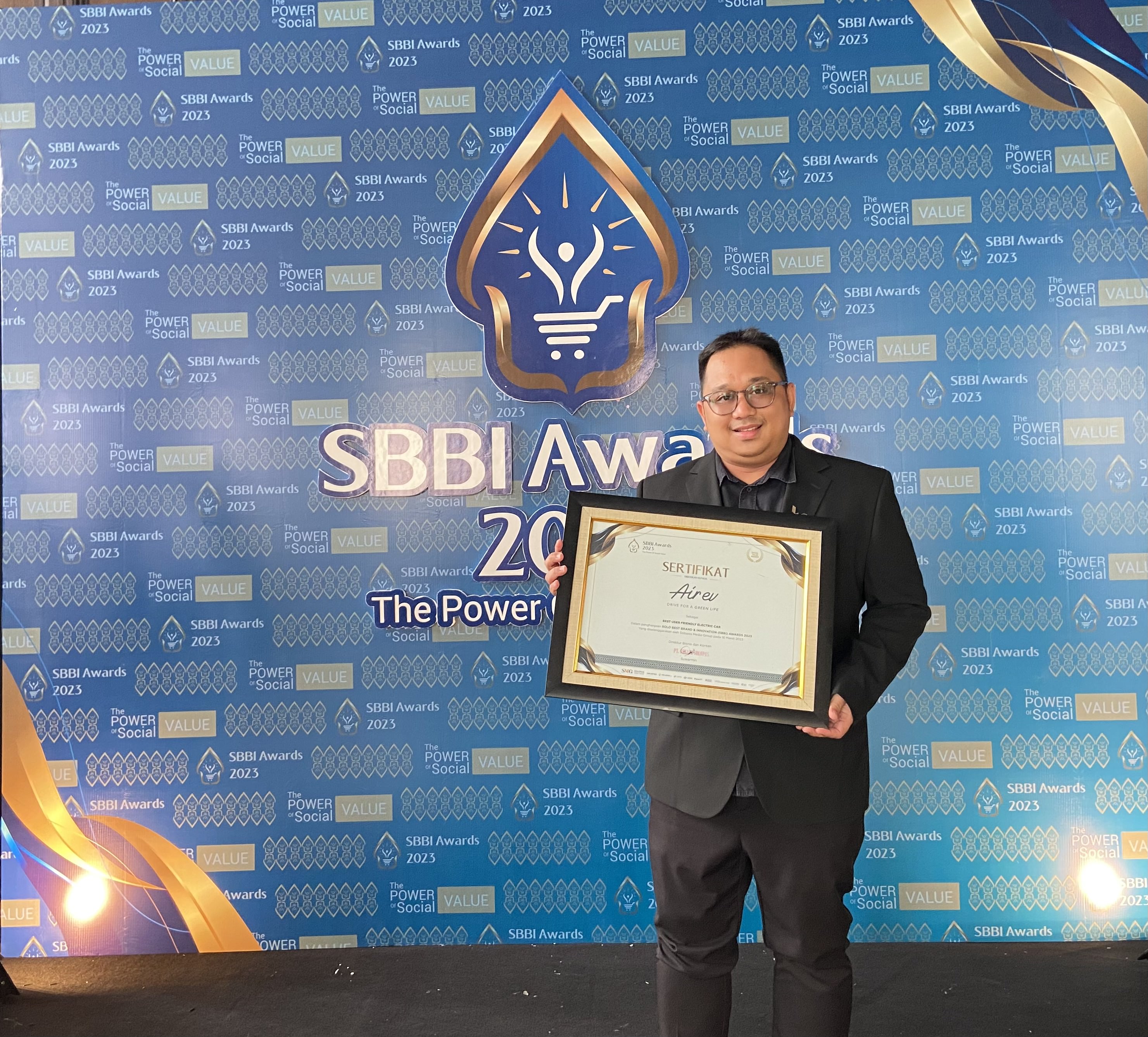 Image Wuling Air ev is Honored the Best User Friendly Electric Car at the 2023 SBBI Awards