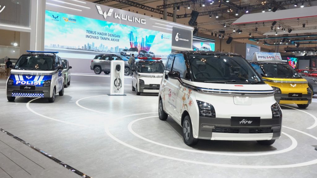 Wuling Presents Various Air ev Special Displays at the GIIAS 2023 Exhibition Wuling Presents Various Air ev Special Displays at the GIIAS 2023 Exhibition