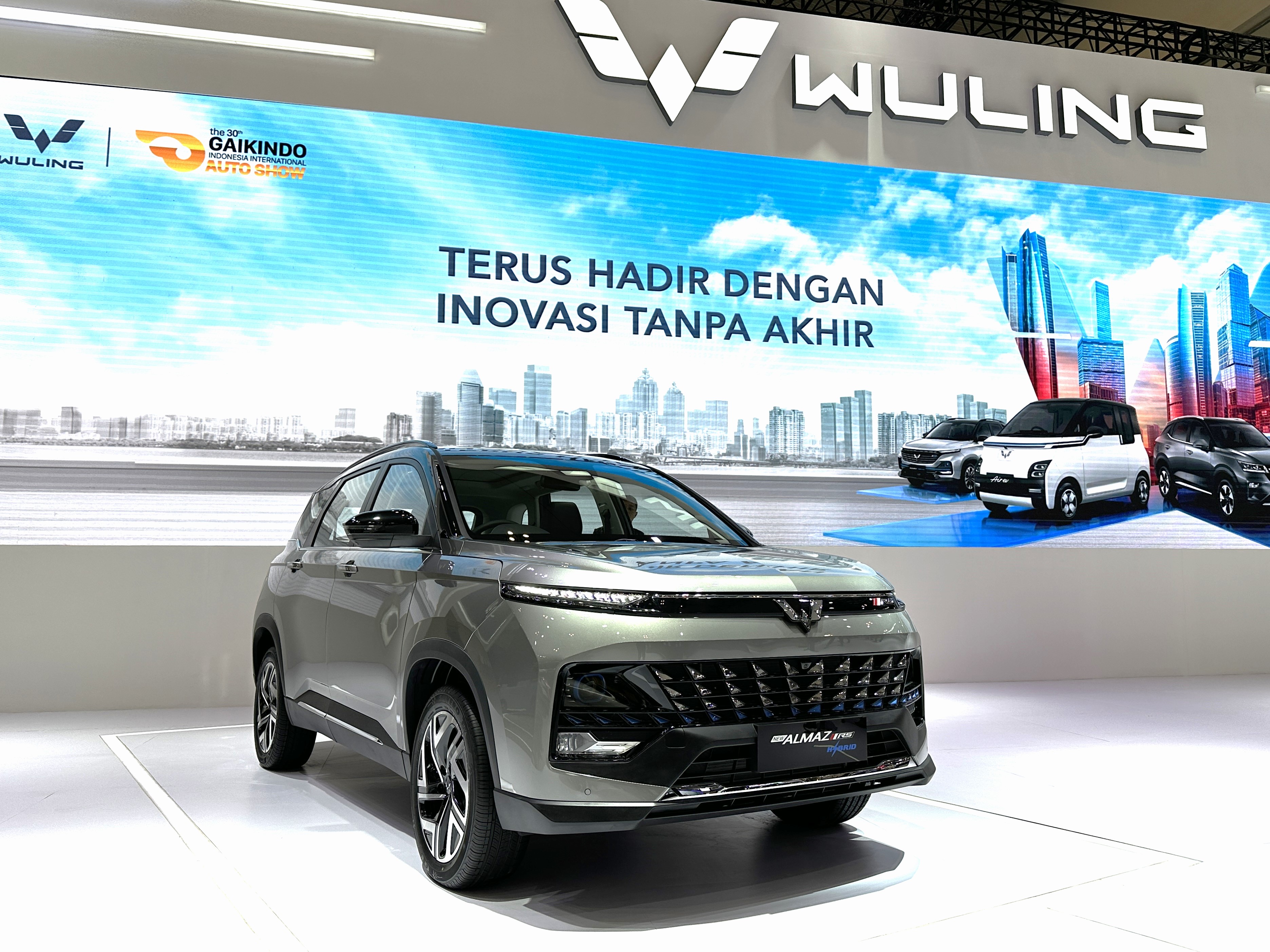 Image Komunitas Wuling Menyambut Hangat New Almaz RS yang Tampil Perdana di GIIAS 2023