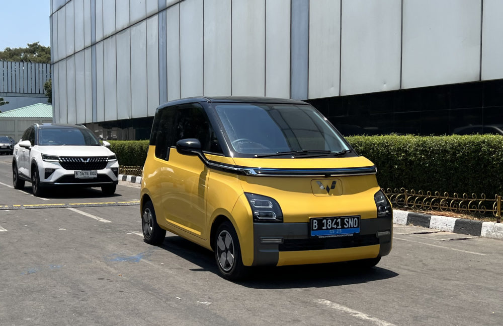 Tersedia 2 lini produk Wuling yang dapat dicoba secara langsung yakni Air ev dan Alvez selama gelaran IMX 2023 berlangsung 1000x647