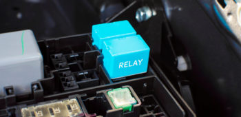 Image Cara Kerja Relay Pada Mobil, Fungsi, dan Jenis-jenisnya