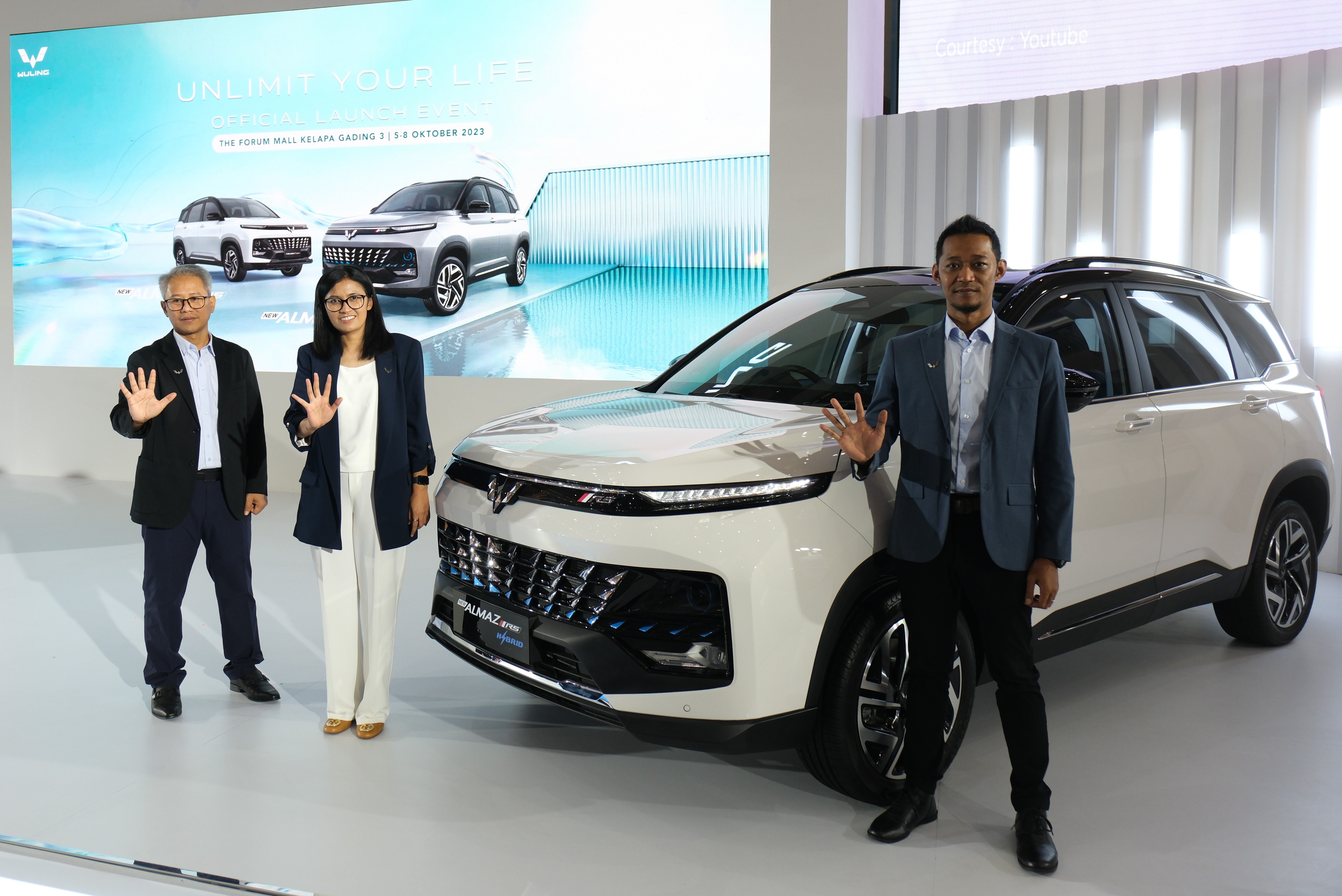 Image Wuling New Almaz RS Hybrid Hadirkan Performa Optimal Dengan Rendah Emisi dan Efisien