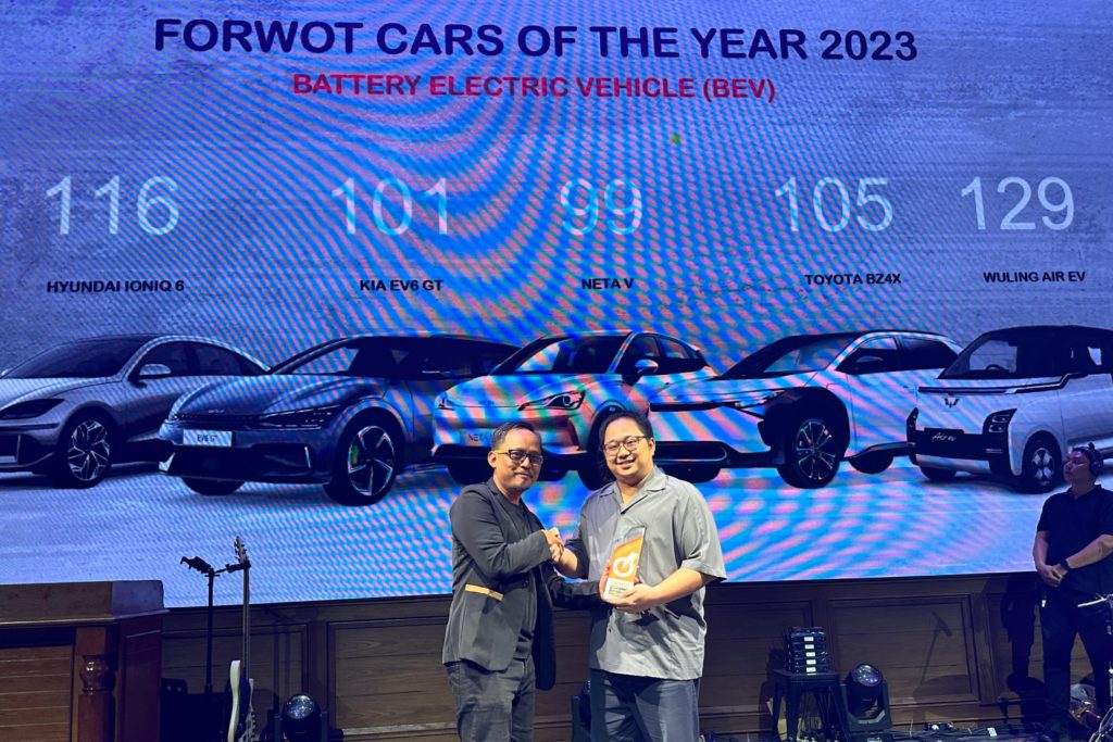 Wuling Air ev Awarded as FORWOT Car of the Year 2023 Category Battery Electric Vehicle Wuling Air ev Awarded as FORWOT Car of the Year 2023 Category Battery Electric Vehicle