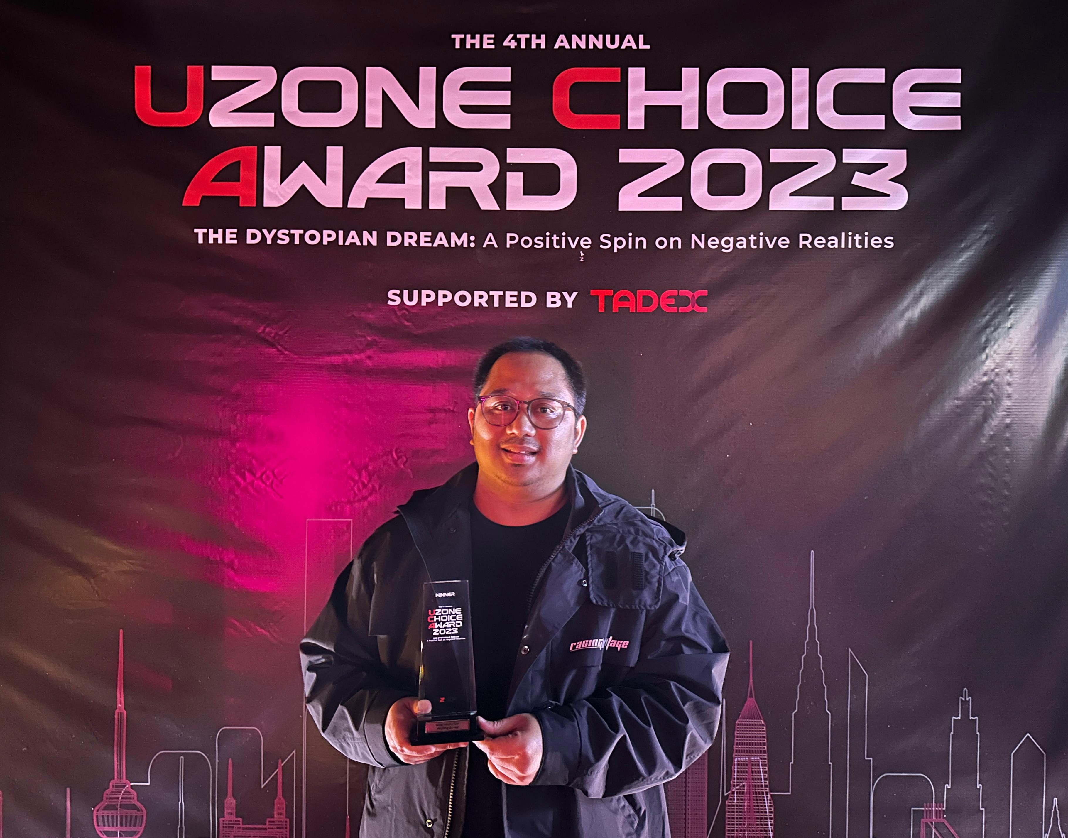 Image Wuling Alvez Receives Most Worthy Car Award in Uzone Choice Award 2023