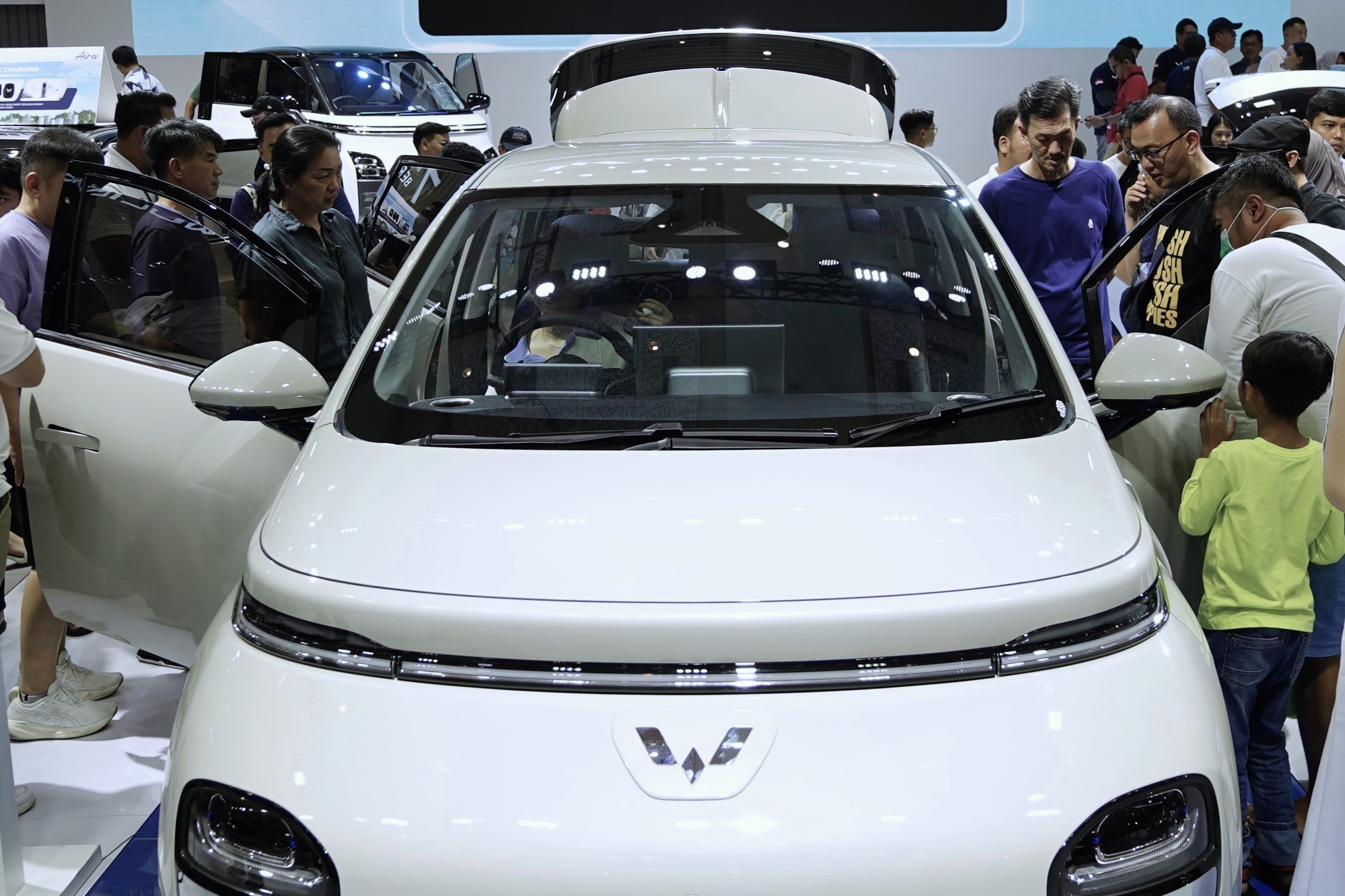 Image Wuling’s Community Positively Welcomes Cloud EV to Make Its First Appearance at IIMS 2024