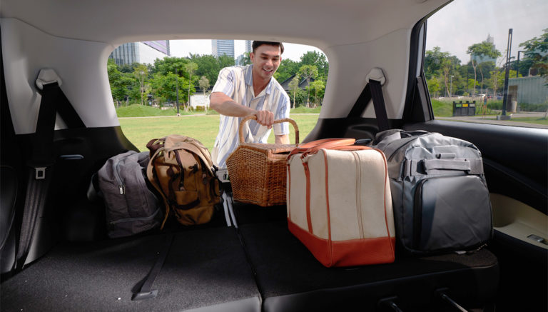 Image Maximizing the Spacious Luggage in BinguoEV Compact Car