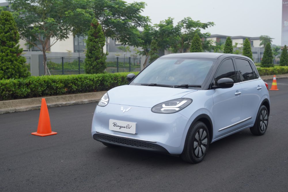 Program Lifetime Core EV Component Warranty masih dapat dinikmati seluruh konsumen yang melakukan pembelian kendaraan listrik Wuling buatan Indonesia BinguoEV dan Air ev 1000x668