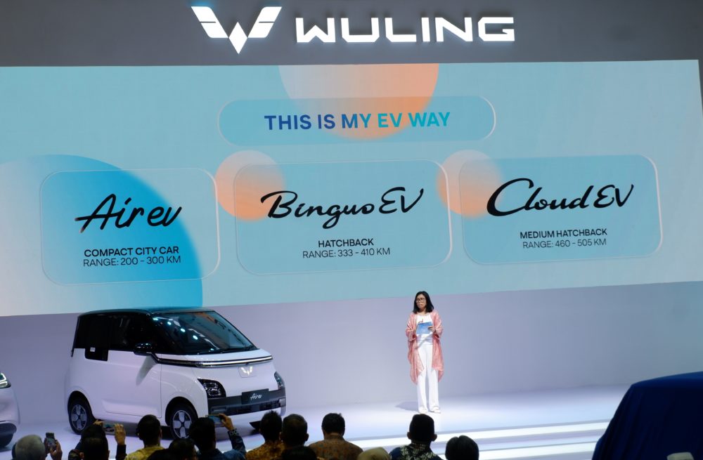 Sejalan dengan This Is My EV Way yang memiliki ABC Stories Wuling Motors berkomitmen menghadirkan berbagai kendaraan listrik bagi masyarakat Indonesia. 1000x655