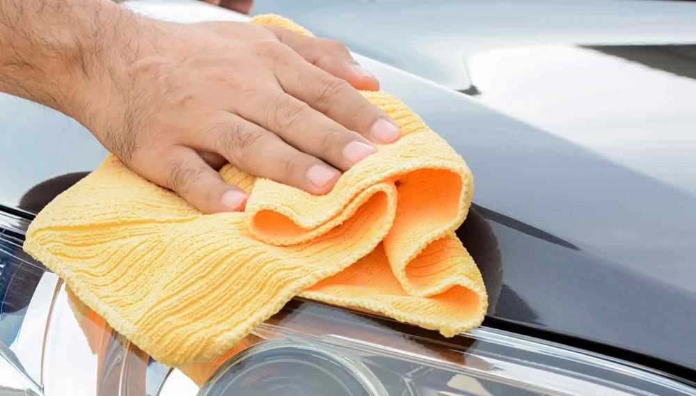The Right Way to Clean and Prevent Dust in a Car | Wuling