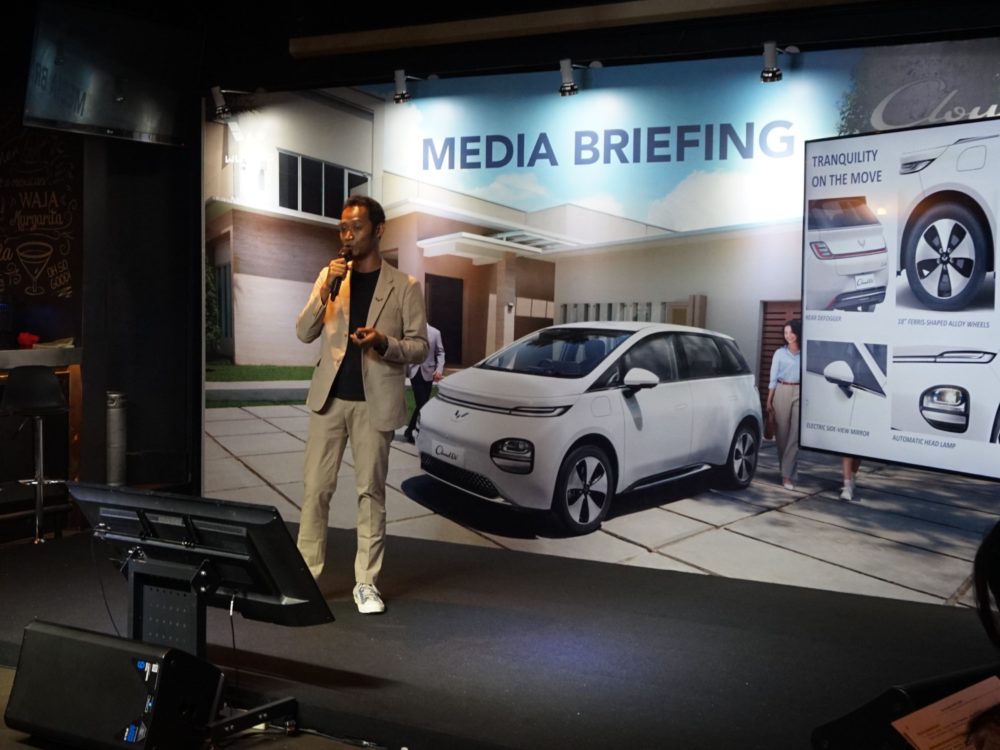Wuling Motors mengajak rekan rekan media untuk mengenal lebih dalam Cloud EV dalam acara media briefing di Brewerkz Senayan City 1000x750
