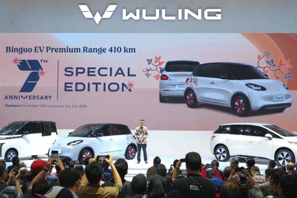 Wuling BinguoEV Premium Range dengan edisi spesial 7th Anniversary dipasarkan Rp 372 jutaan harga OTR Jakarta dengan insentif PPN 1000x667